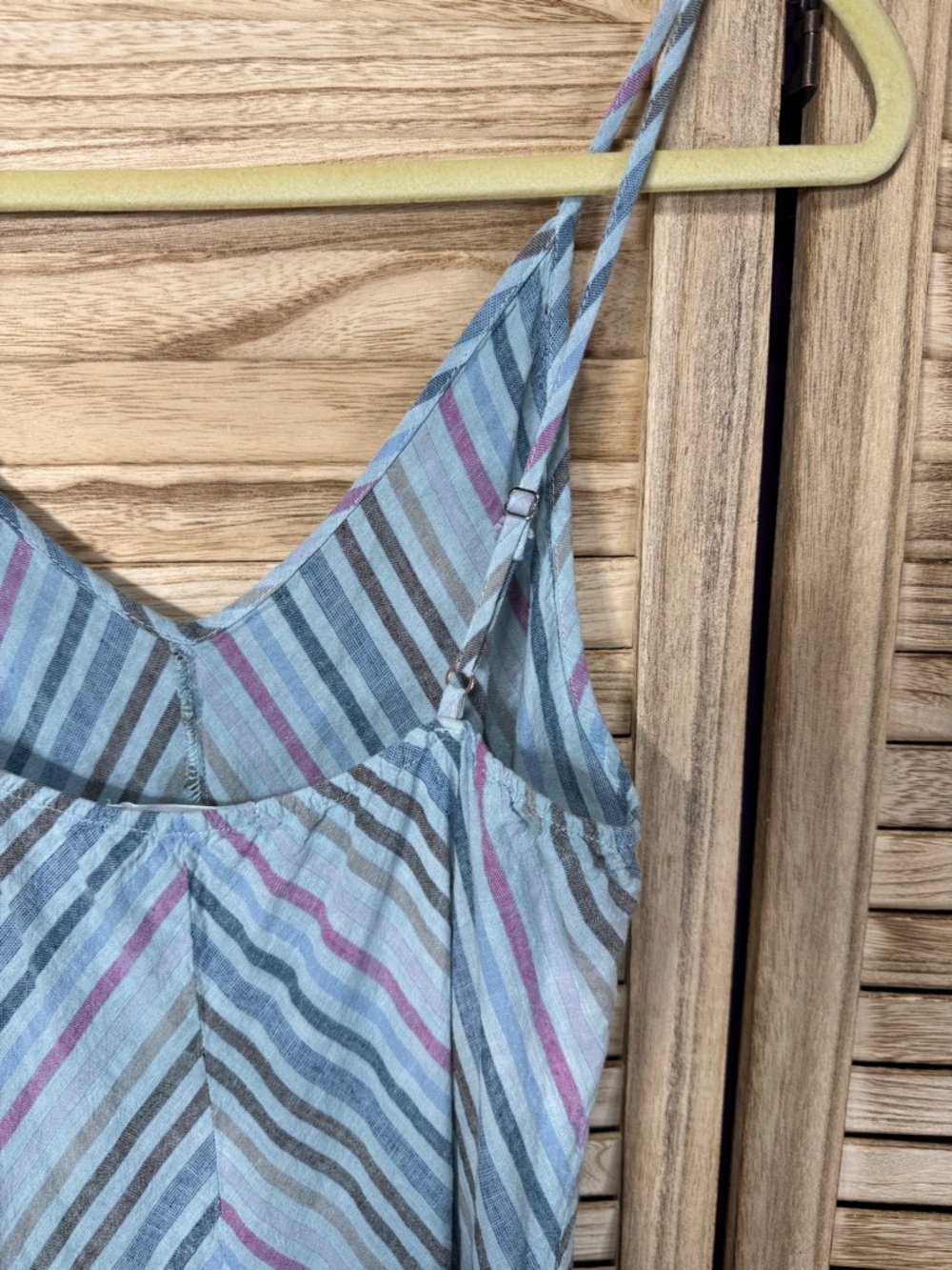 Self Contrast Striped V-Neck Maxi Dress in Light Blue & Pink Linen/Cotton Size M - Picture 7 of 11